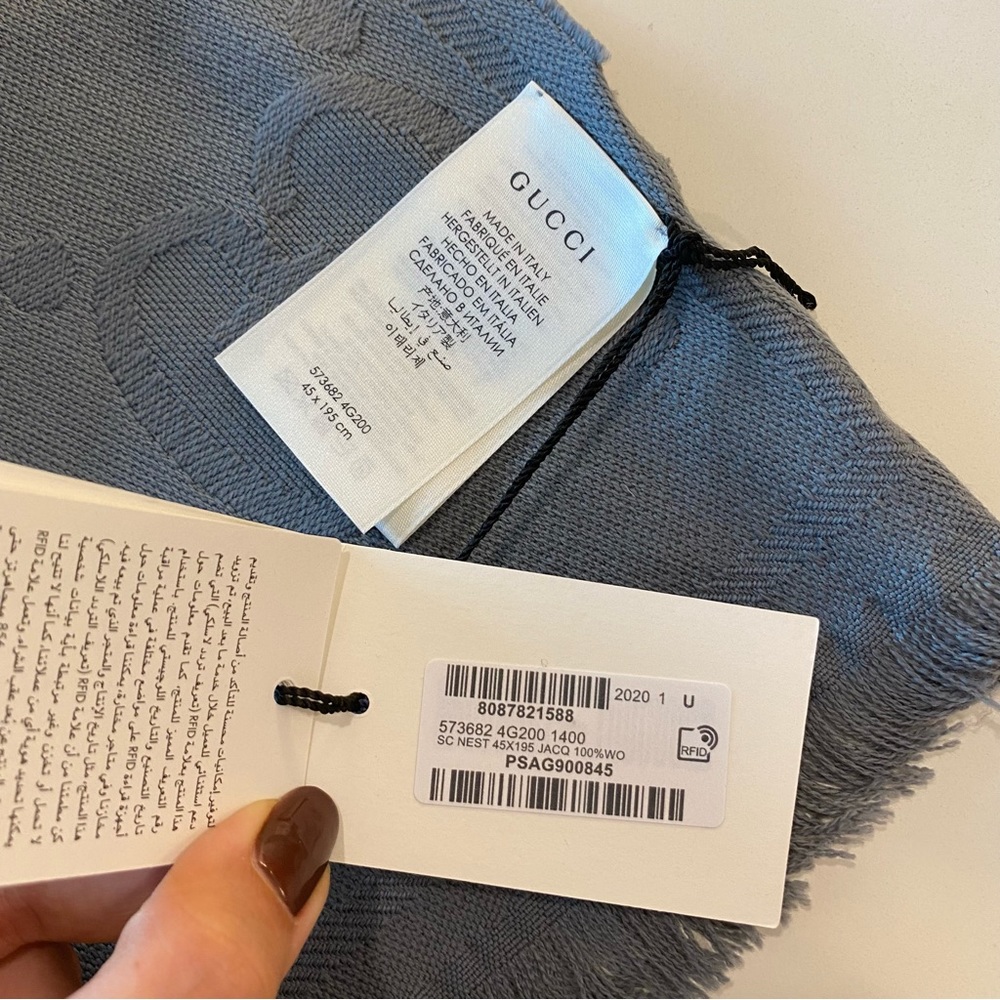 Gucci Wool Scarf Supreme GG Logo - Picture 6 of 11